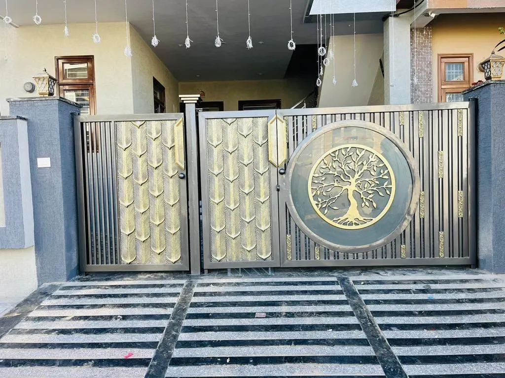 Modern Gate